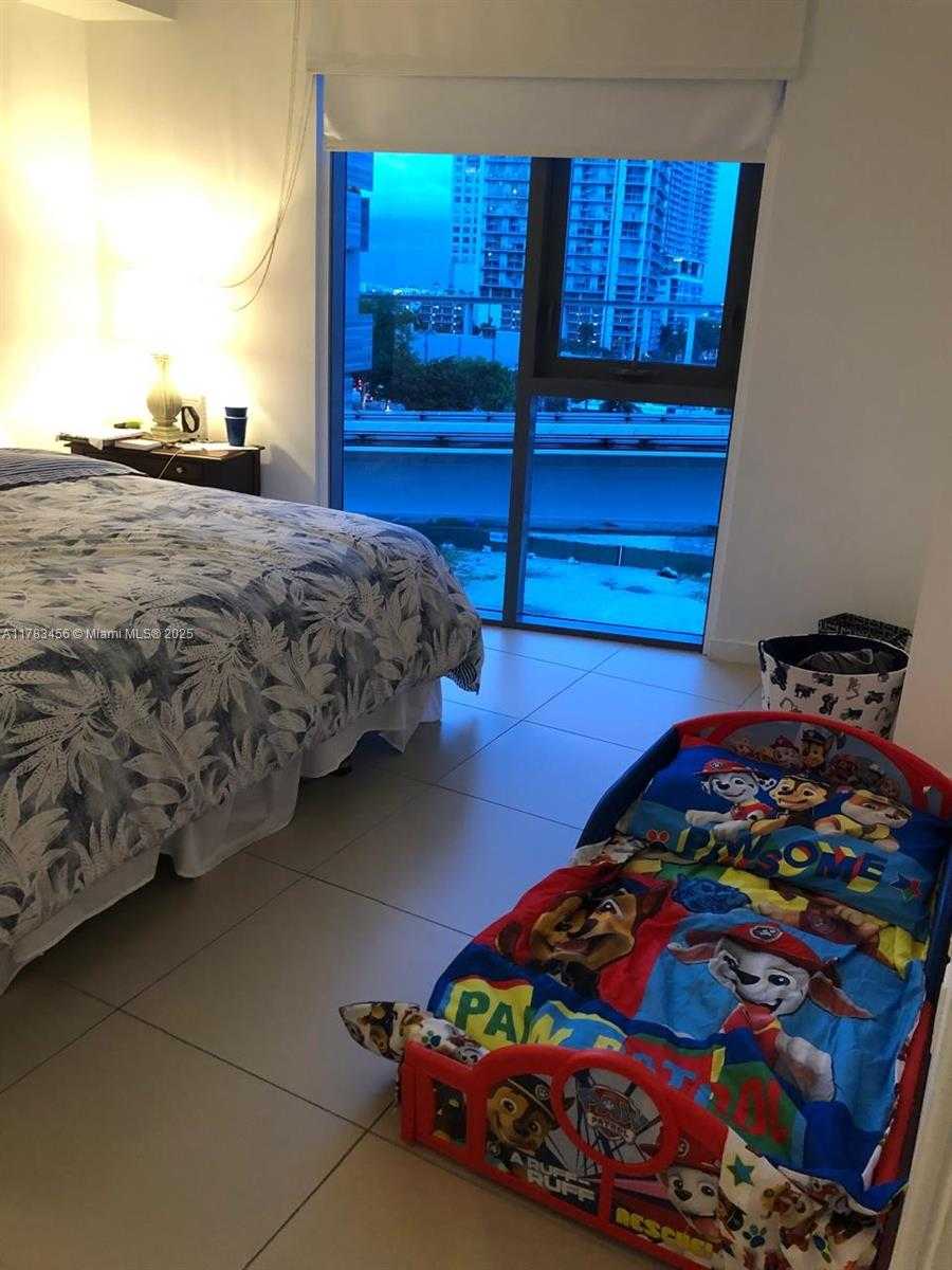 Small Image of 31 SOUTH EAST 6TH ST #802, Miami Number 15