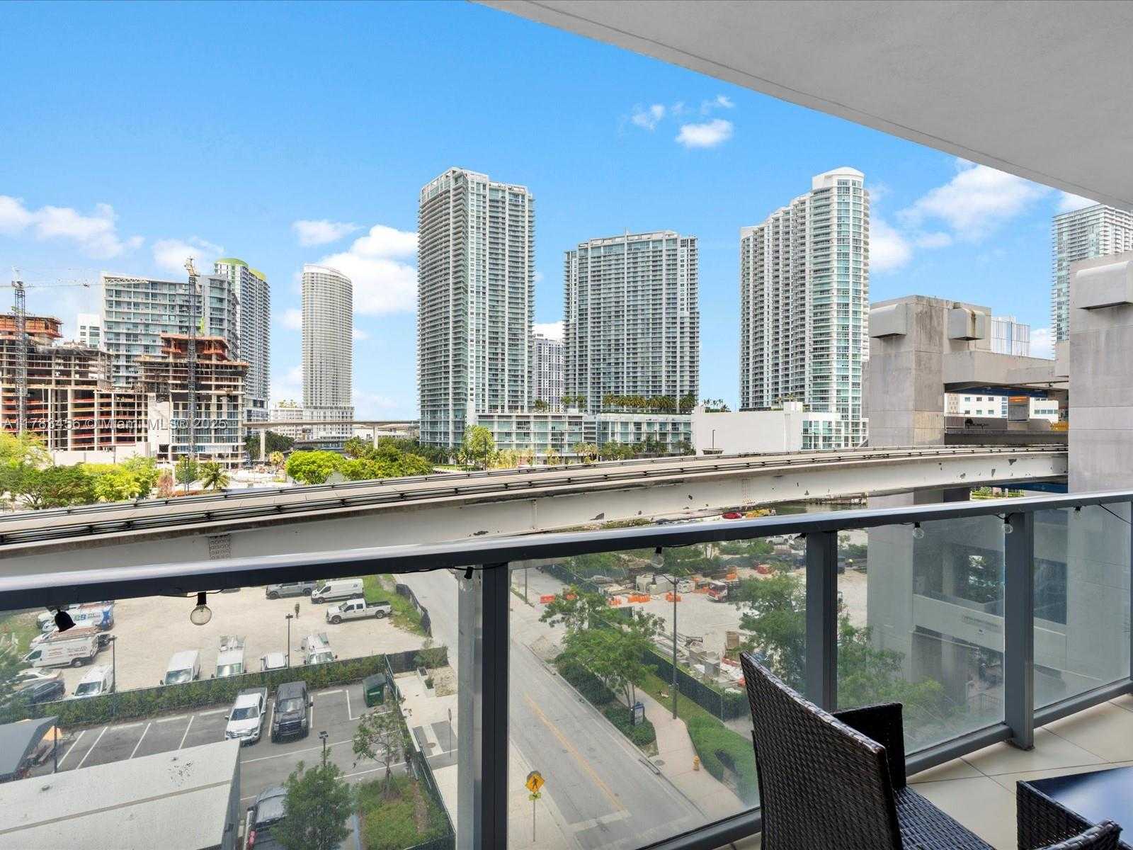 Small Image of 31 SOUTH EAST 6TH ST #802, Miami Number 31
