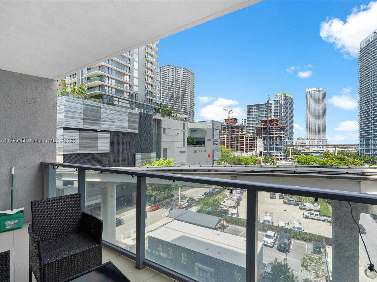 Small Image of 31 SOUTH EAST 6TH ST #802, Miami Number 35