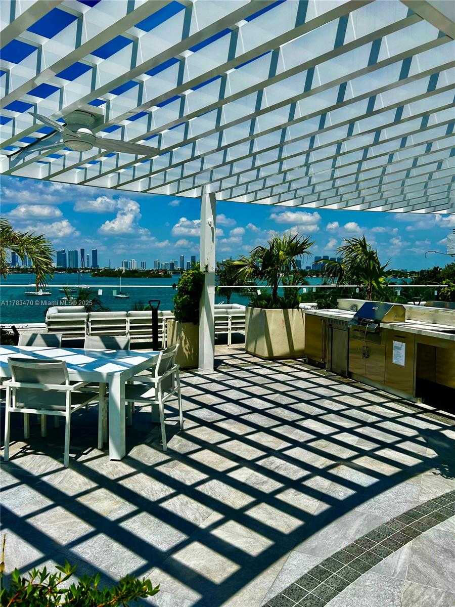 Small Image of 1330 WEST AVE #1513, Miami Beach Number 10