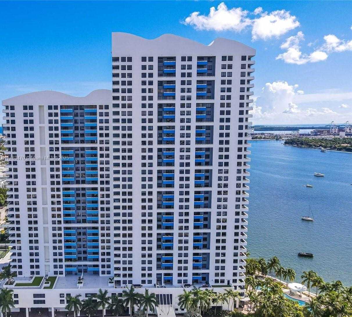 Small Image of 1330 WEST AVE #1513, Miami Beach Number 8