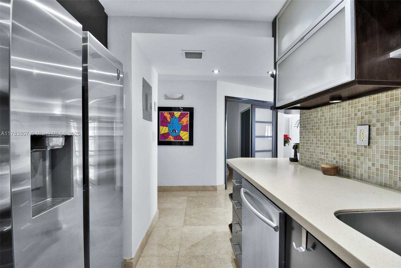 Small Image of 2401 COLLINS AVE #1711, Miami Beach Number 12
