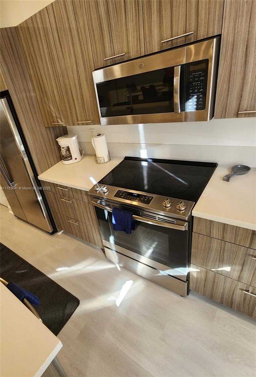 Small Image of 10407 NORTH WEST 82ND ST #12, Doral Number 10