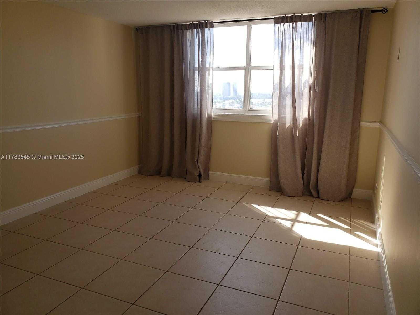Small Image of 290 174TH ST #1905, Sunny Isles Beach Number 14