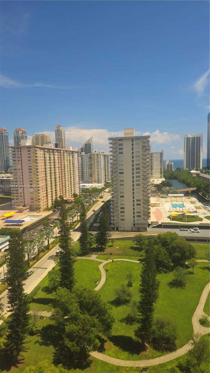 Small Image of 290 174TH ST #1905, Sunny Isles Beach Number 25