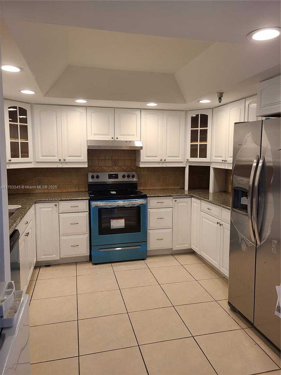Small Image of 290 174TH ST #1905, Sunny Isles Beach Number 5