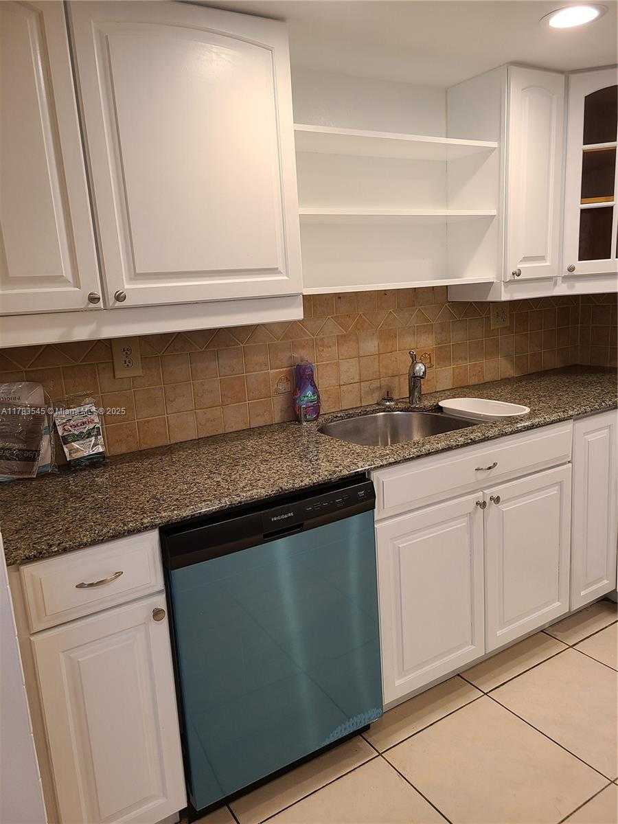 Small Image of 290 174TH ST #1905, Sunny Isles Beach Number 7