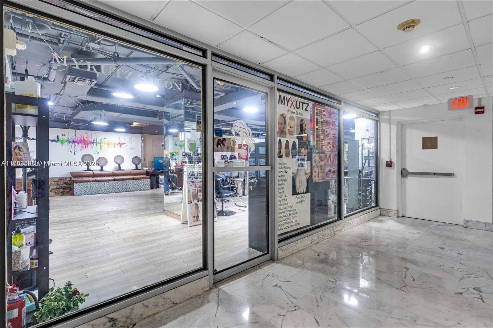 Small Image of 1000 WEST AVE #1121, Miami Beach Number 16