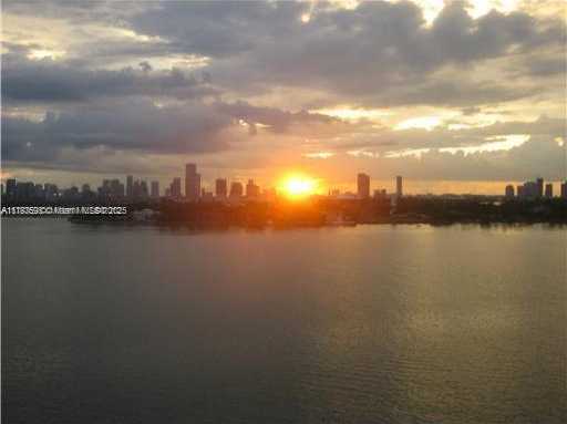 Small Image of 1000 WEST AVE #1121, Miami Beach Number 2