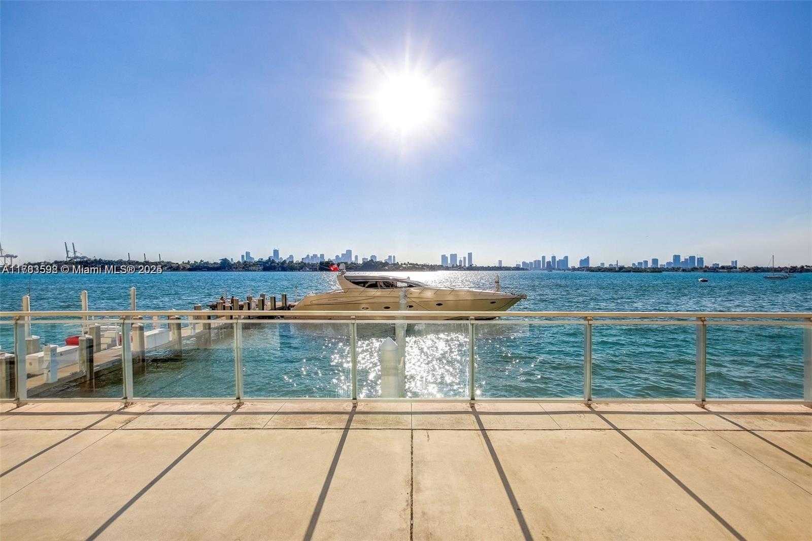Small Image of 1000 WEST AVE #1121, Miami Beach Number 38