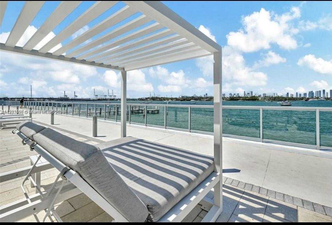 Small Image of 1000 WEST AVE #1121, Miami Beach Number 52