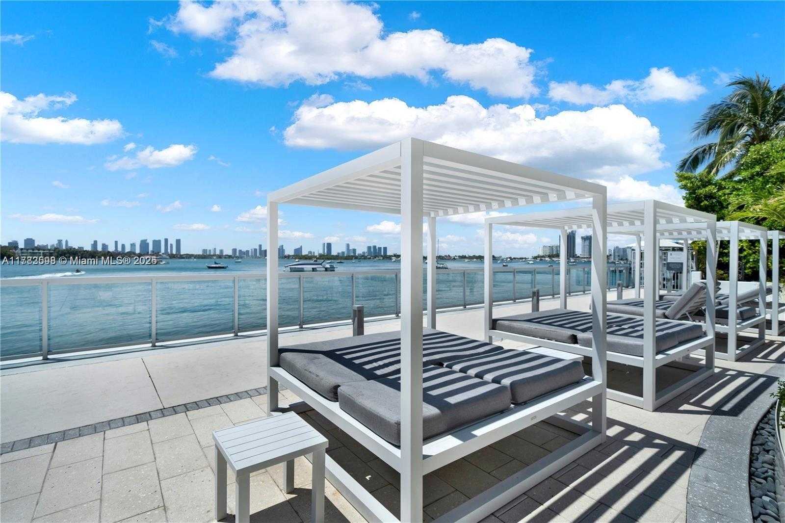 Small Image of 1000 WEST AVE #1121, Miami Beach Number 61
