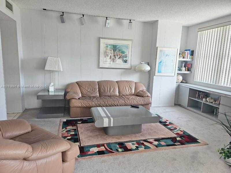 Small Image of 1980 SOUTH OCEAN DR #4Q, Hallandale Beach Number 10