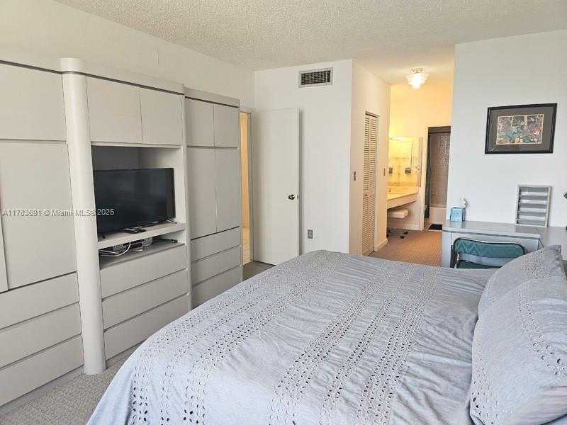 Small Image of 1980 SOUTH OCEAN DR #4Q, Hallandale Beach Number 22