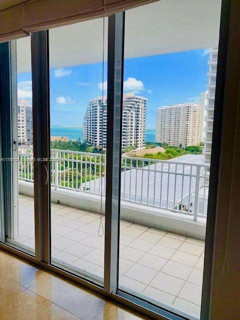 Small Image of 801 BRICKELL KEY BLVD #1109, Miami Number 14