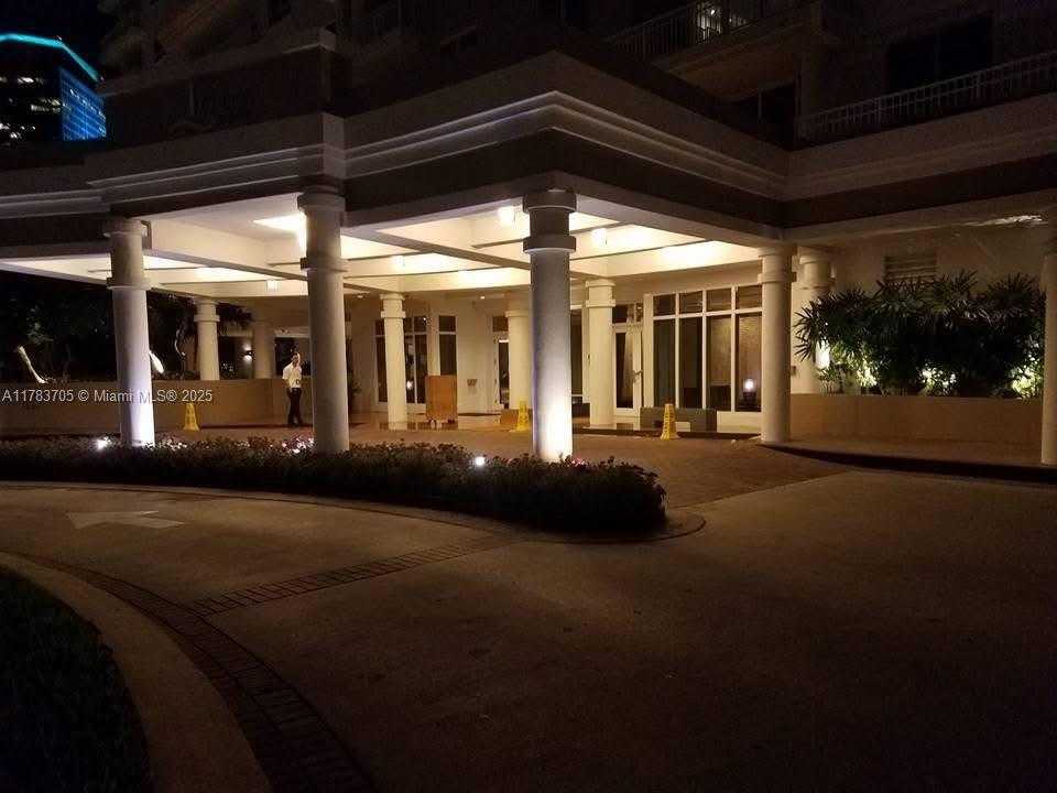 Small Image of 801 BRICKELL KEY BLVD #1109, Miami Number 30