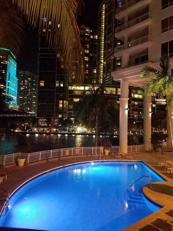 Small Image of 801 BRICKELL KEY BLVD #1109, Miami Number 31