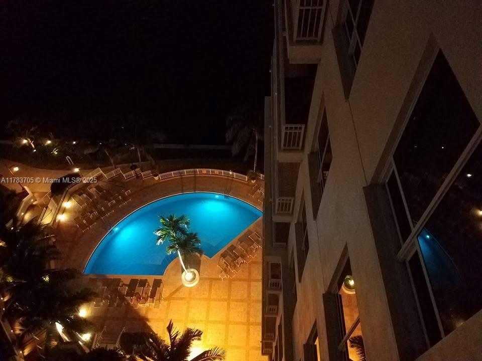 Small Image of 801 BRICKELL KEY BLVD #1109, Miami Number 35