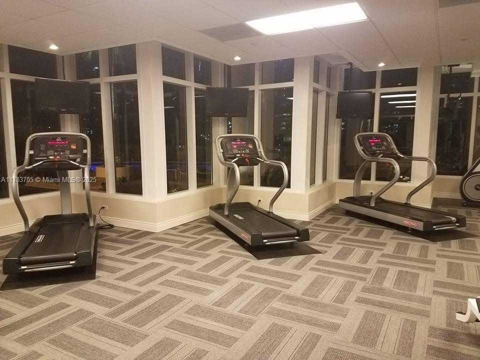 Small Image of 801 BRICKELL KEY BLVD #1109, Miami Number 40