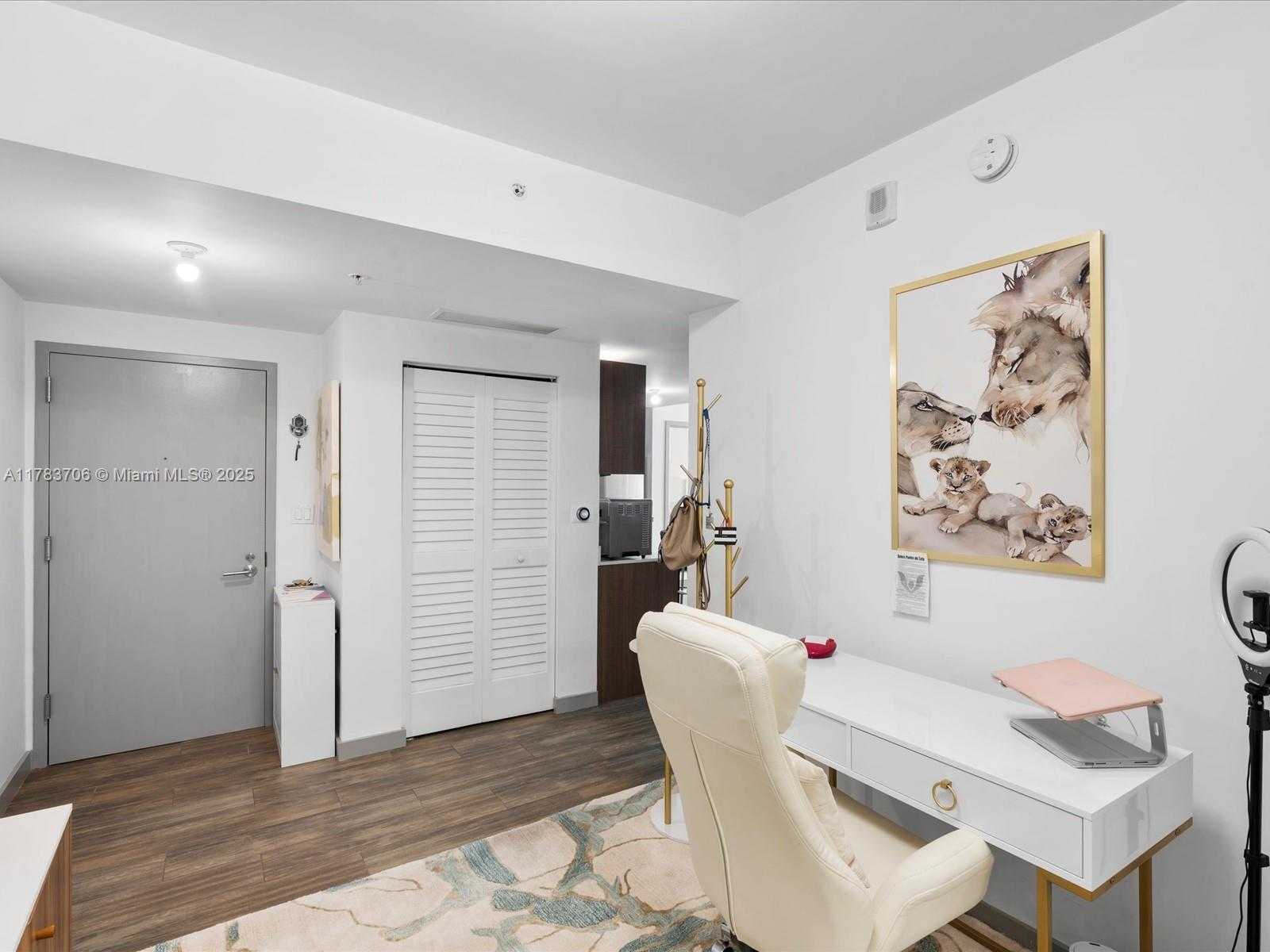 Small Image of 1600 SOUTH WEST 1ST AVE #714, Miami Number 10
