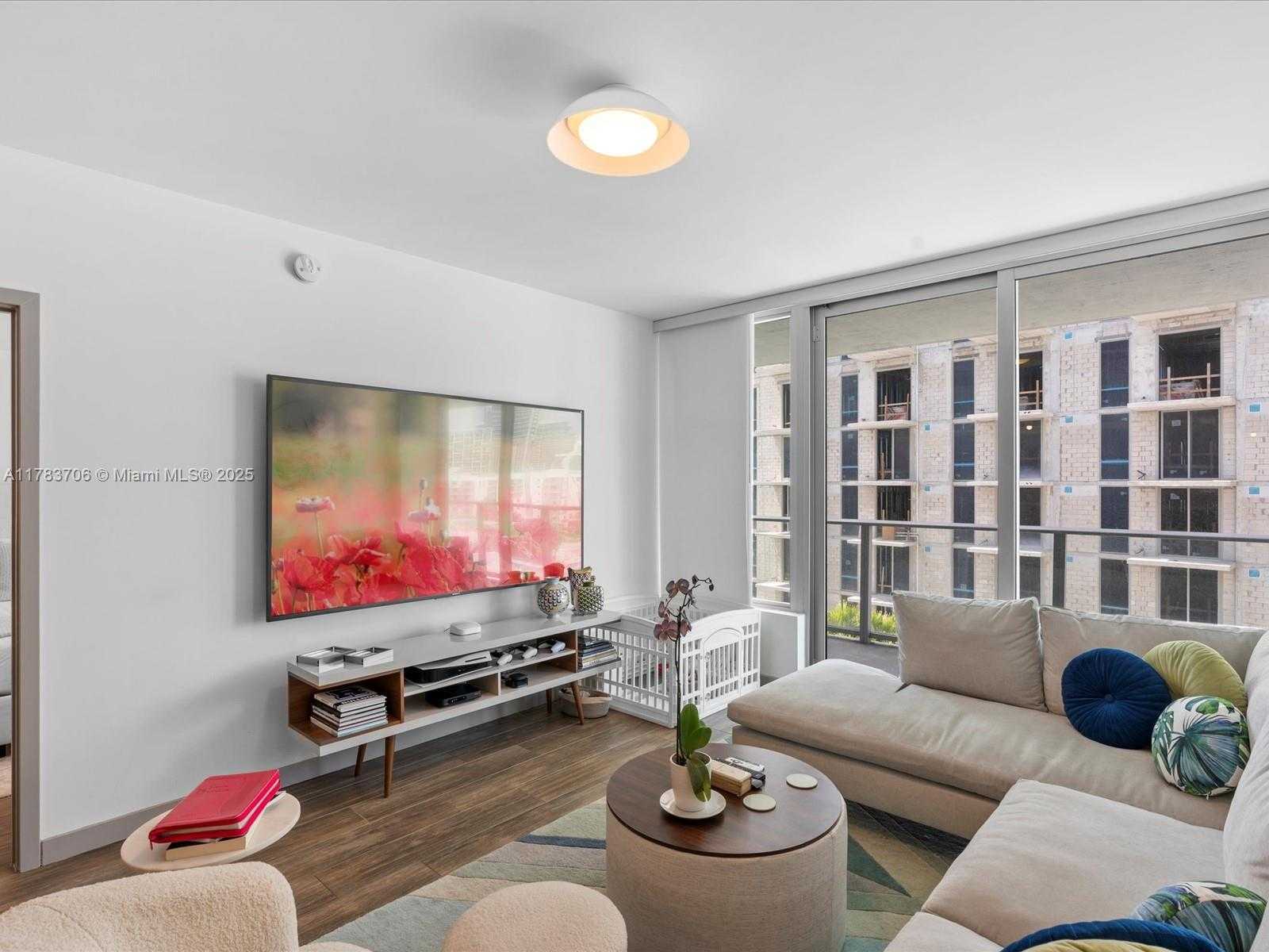 Small Image of 1600 SOUTH WEST 1ST AVE #714, Miami Number 11
