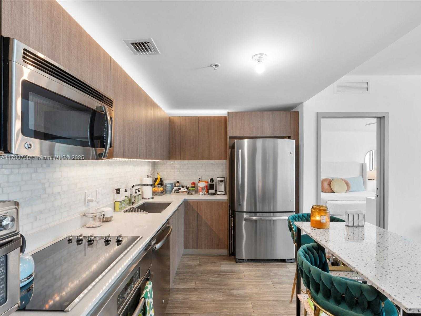 Small Image of 1600 SOUTH WEST 1ST AVE #714, Miami Number 15