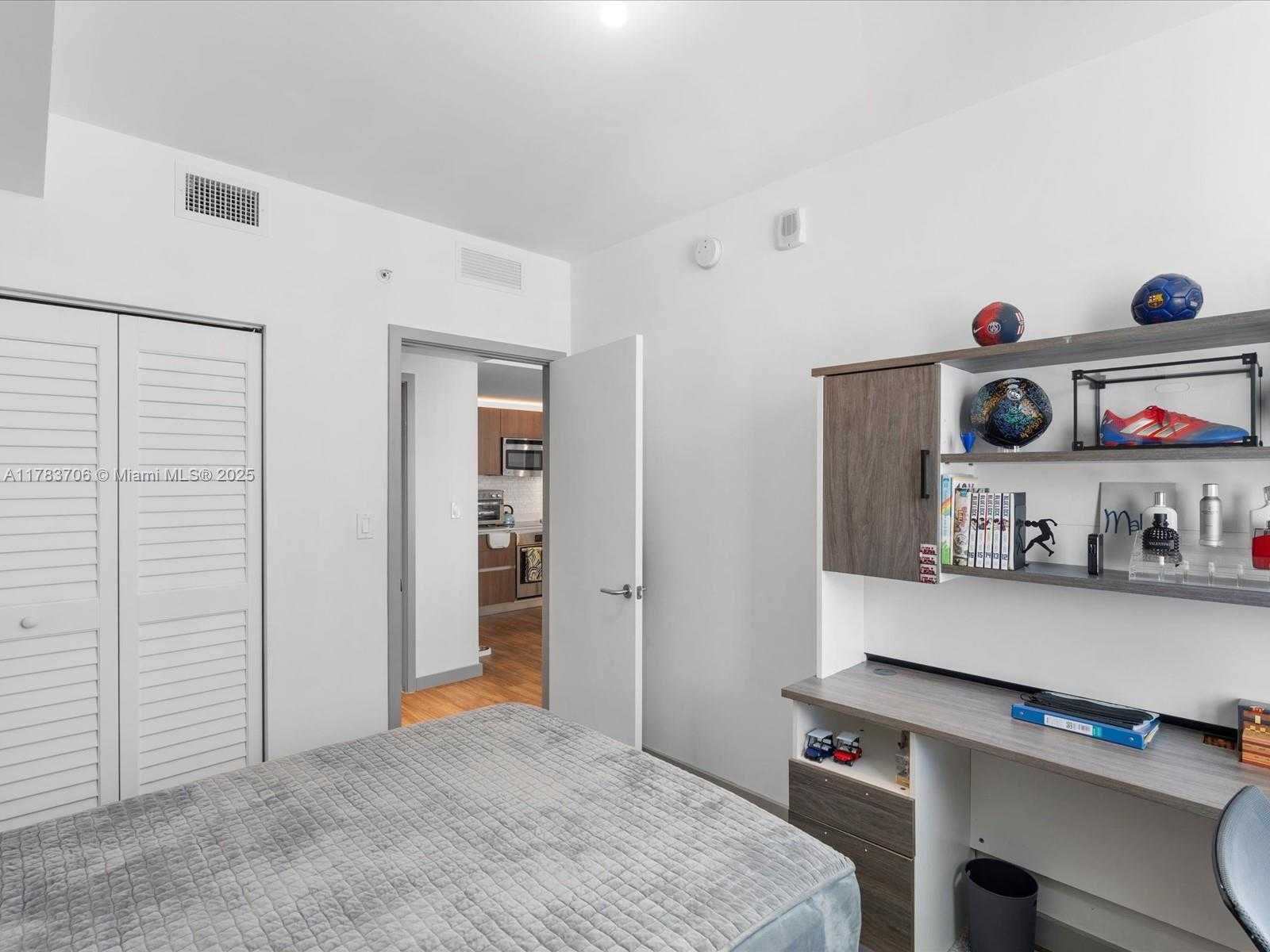 Small Image of 1600 SOUTH WEST 1ST AVE #714, Miami Number 18