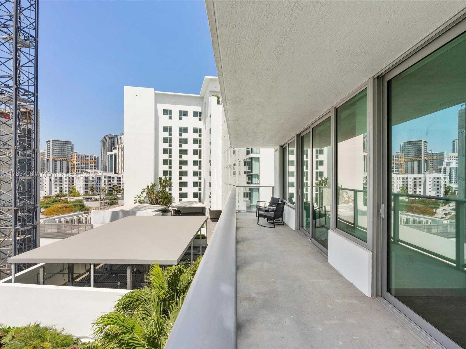 Small Image of 1600 SOUTH WEST 1ST AVE #714, Miami Number 30