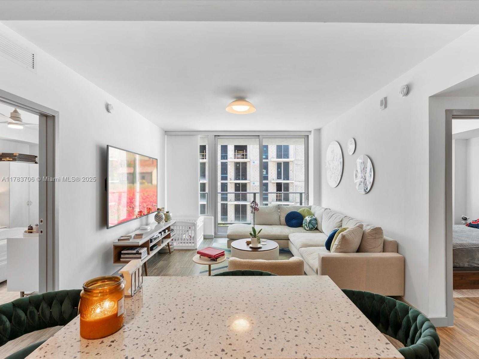 Small Image of 1600 SOUTH WEST 1ST AVE #714, Miami Number 5