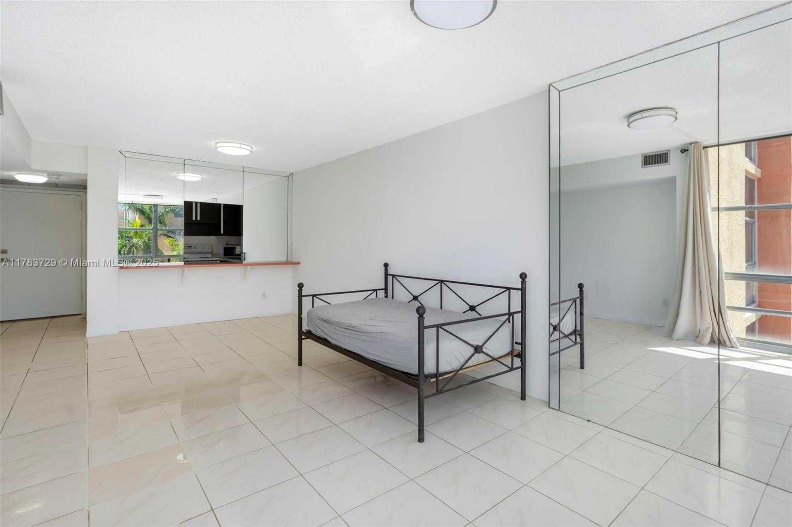 Small Image of 210 172ND ST #438, Sunny Isles Beach Number 10