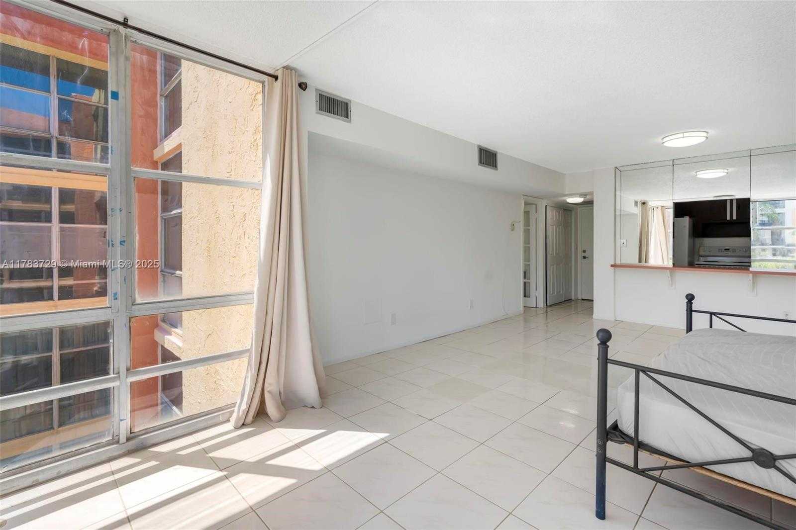 Small Image of 210 172ND ST #438, Sunny Isles Beach Number 12