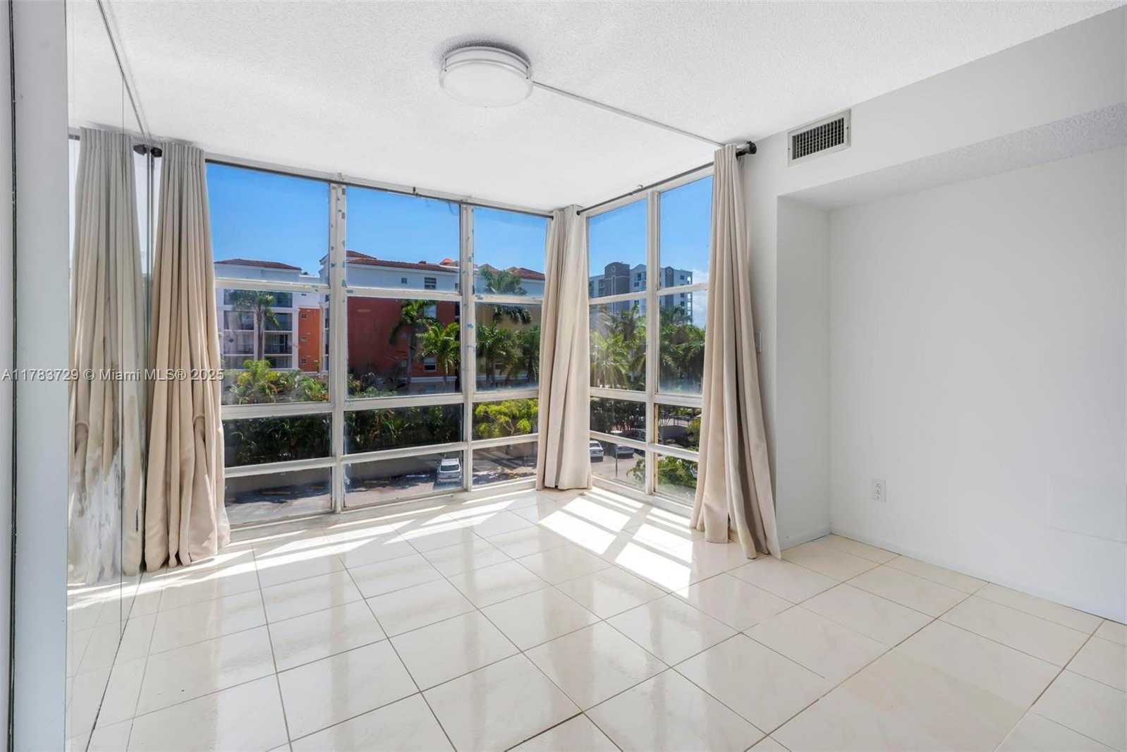 Small Image of 210 172ND ST #438, Sunny Isles Beach Number 15