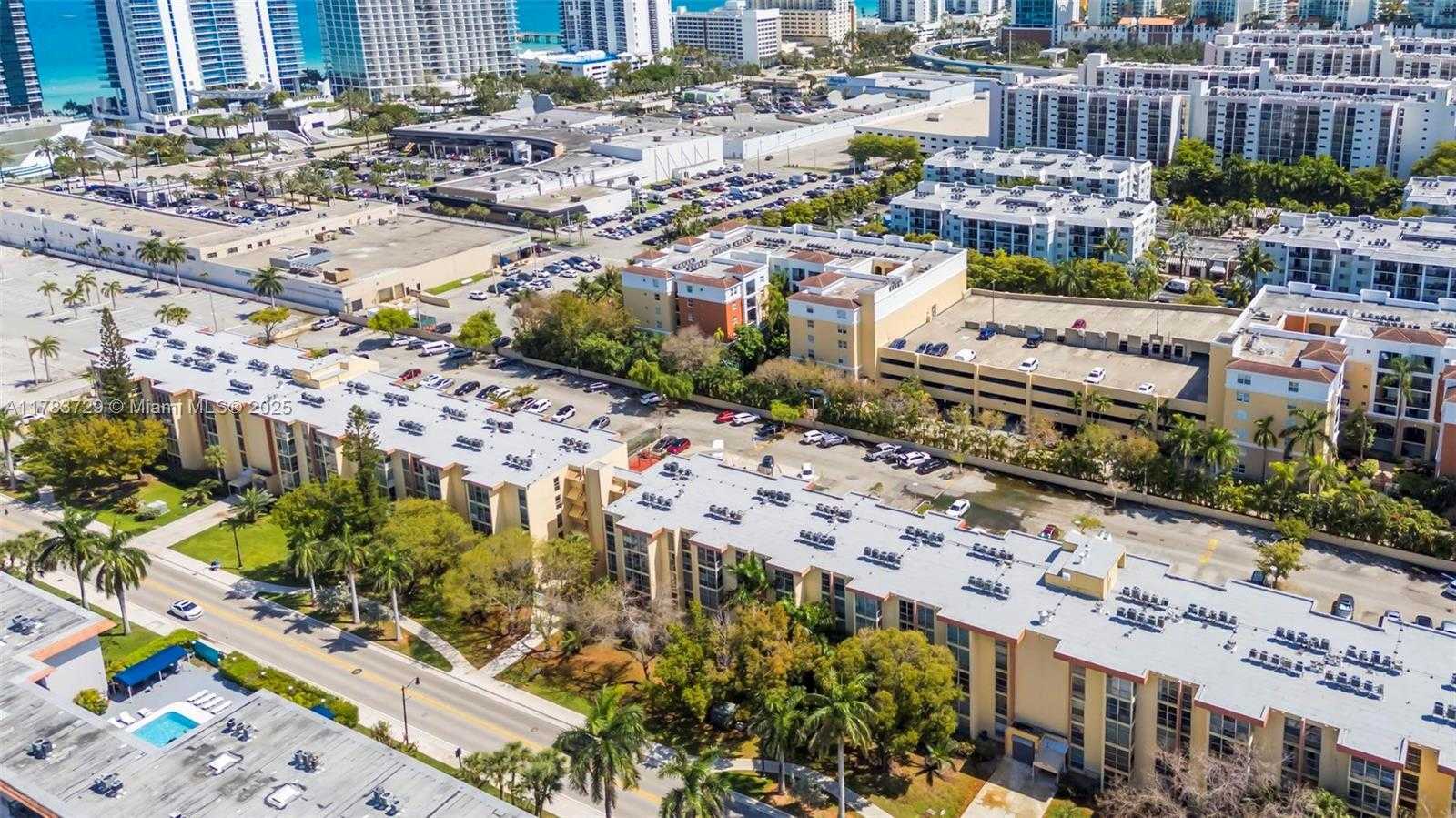Small Image of 210 172ND ST #438, Sunny Isles Beach Number 30