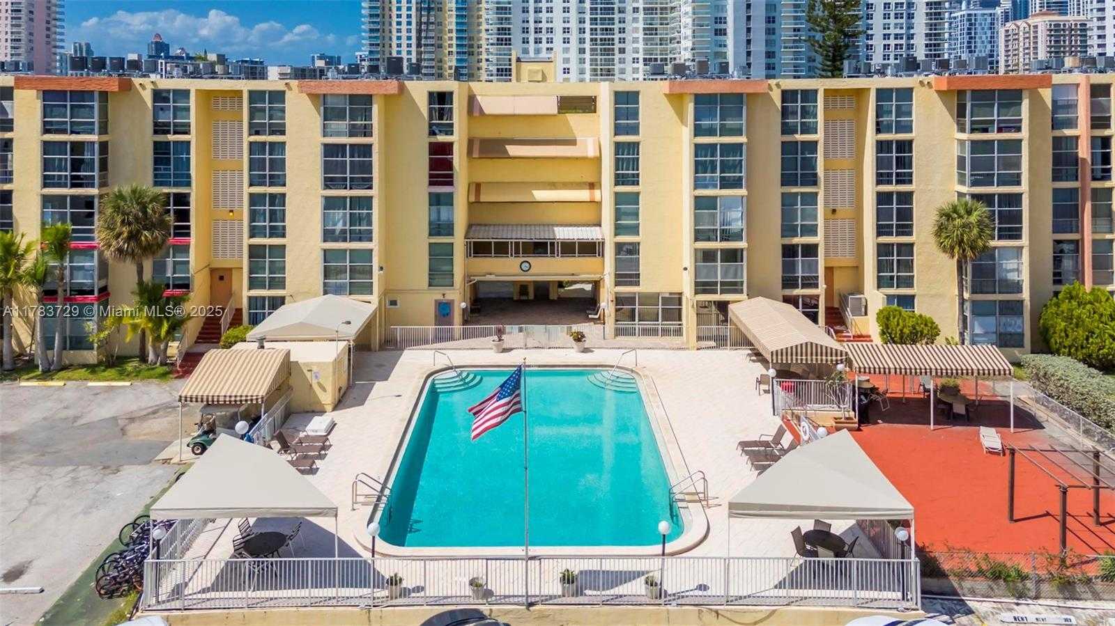 Small Image of 210 172ND ST #438, Sunny Isles Beach Number 32