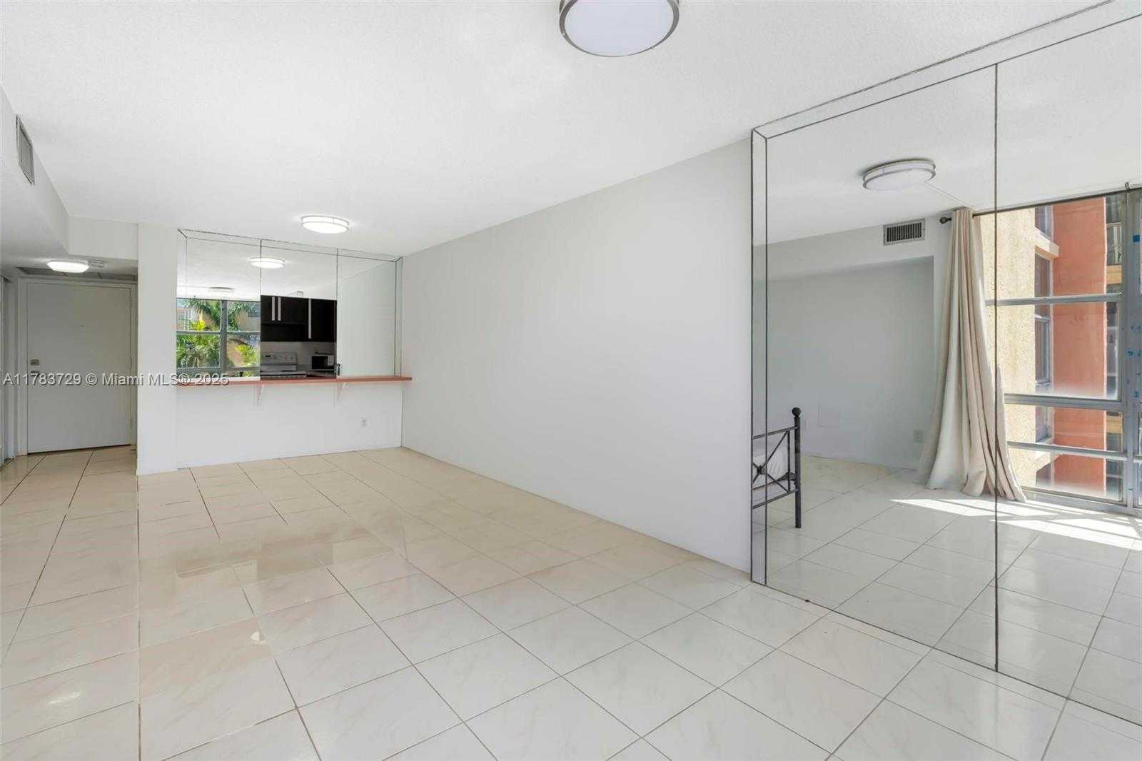 Small Image of 210 172ND ST #438, Sunny Isles Beach Number 9