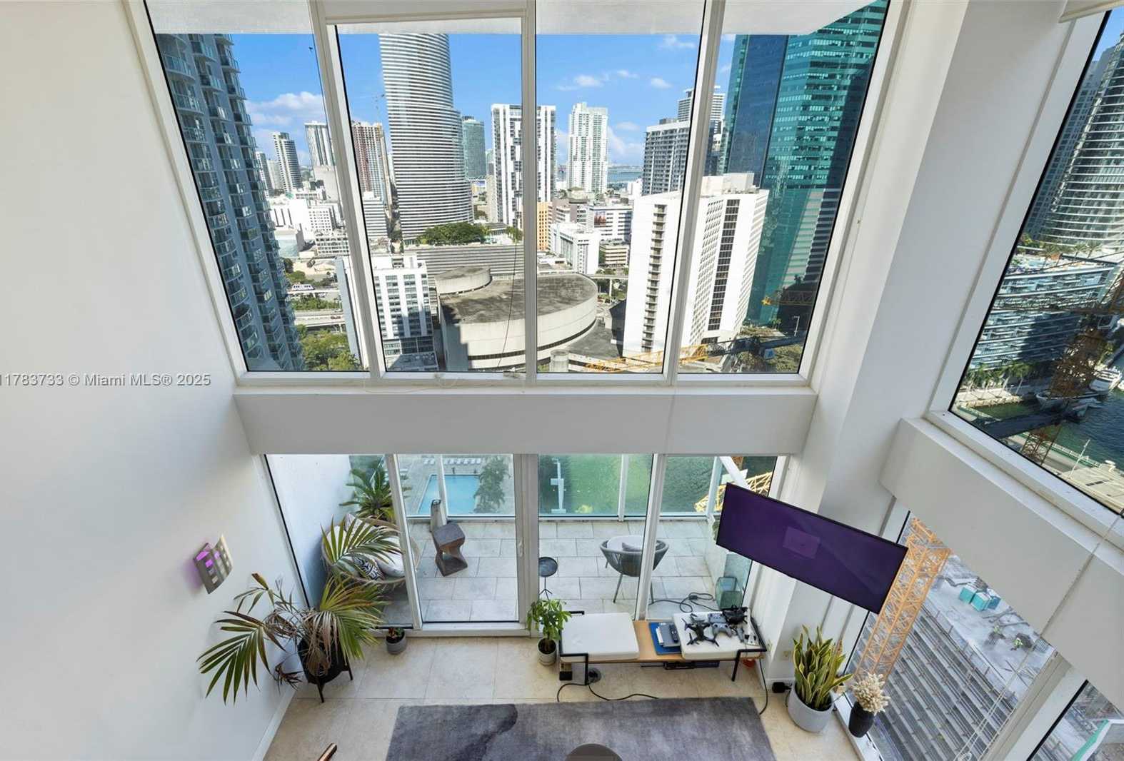 Small Image of 41 SOUTH EAST 5TH ST #1601, Miami Number 19