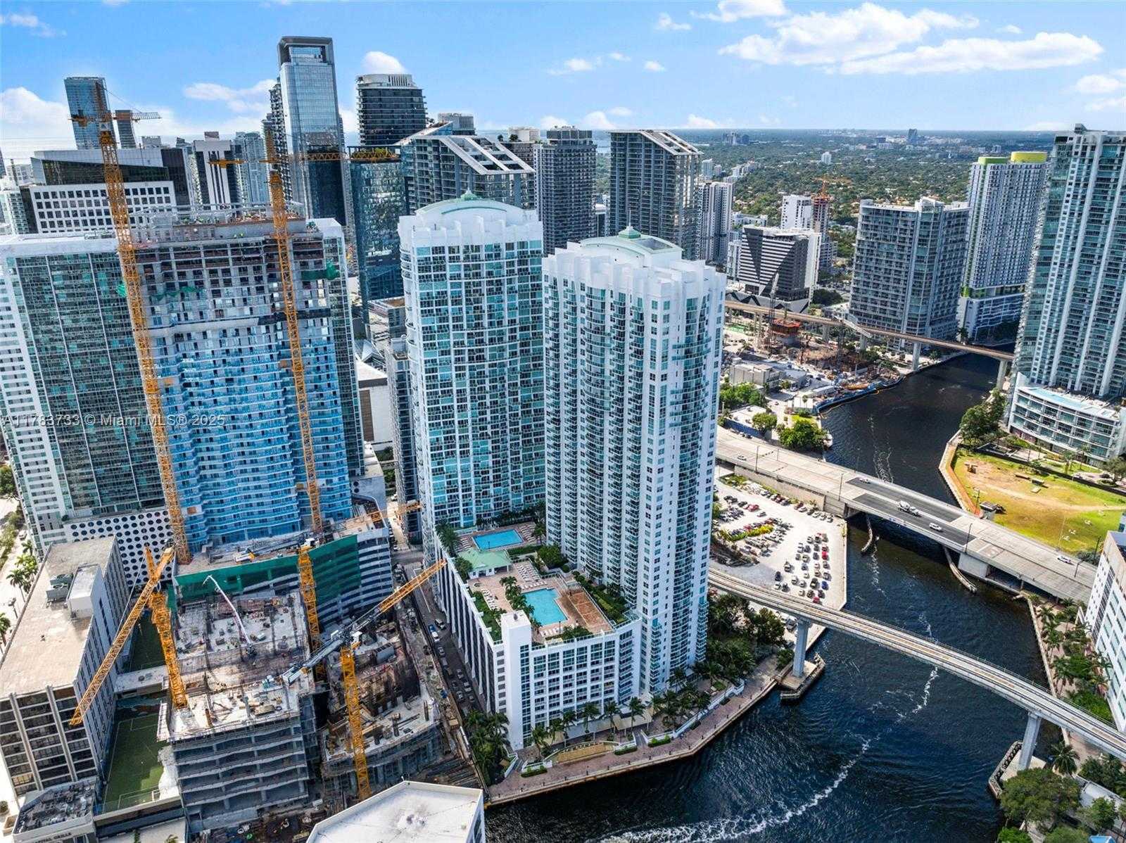 Small Image of 41 SOUTH EAST 5TH ST #1601, Miami Number 38