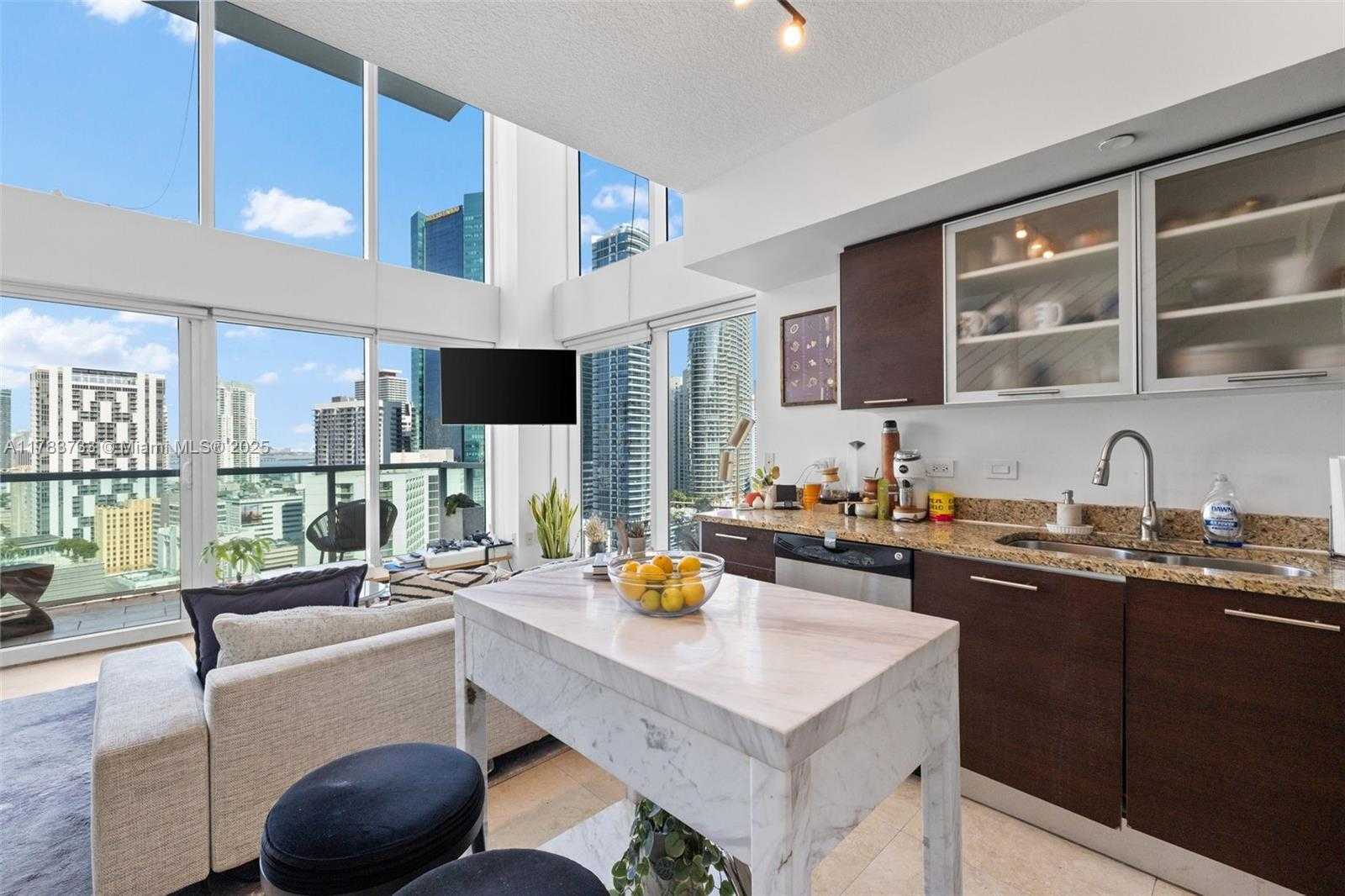 Small Image of 41 SOUTH EAST 5TH ST #1601, Miami Number 6