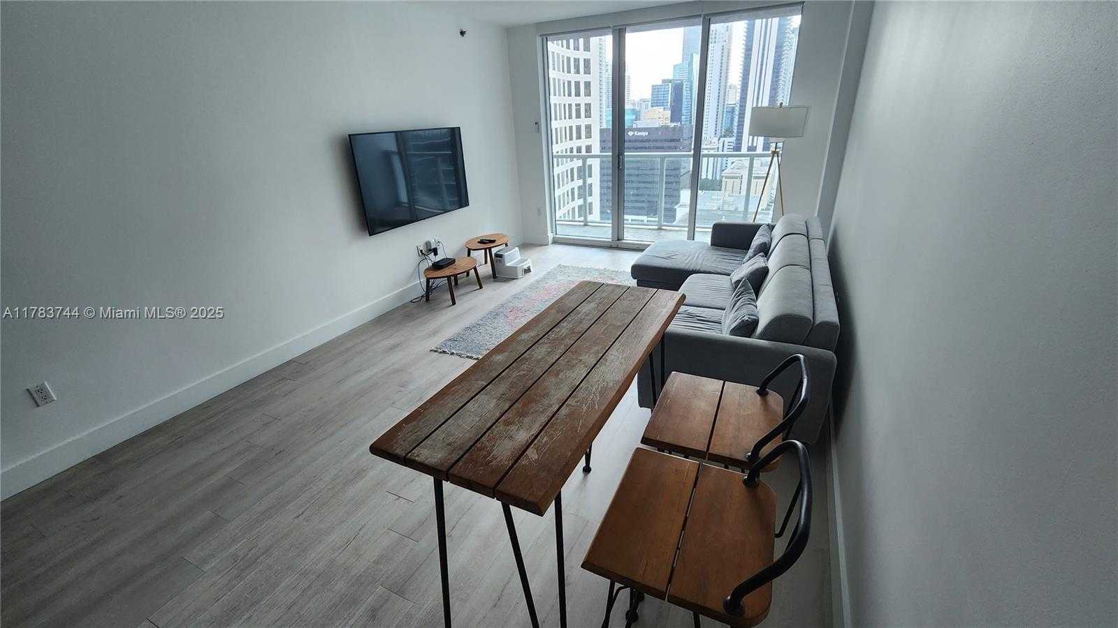 Small Image of 55 SOUTH EAST 6TH ST #2504, Miami Number 3