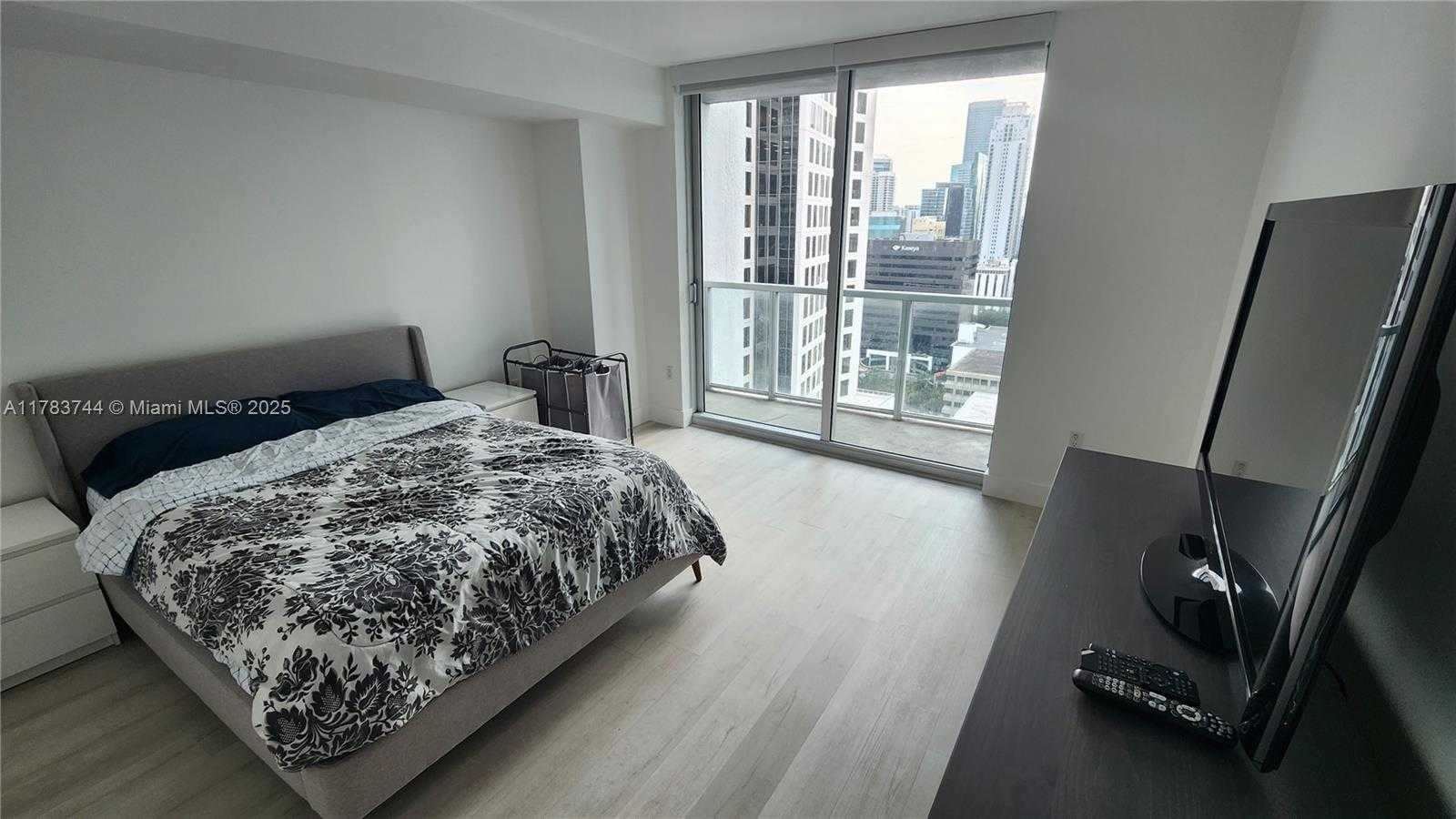 Small Image of 55 SOUTH EAST 6TH ST #2504, Miami Number 6