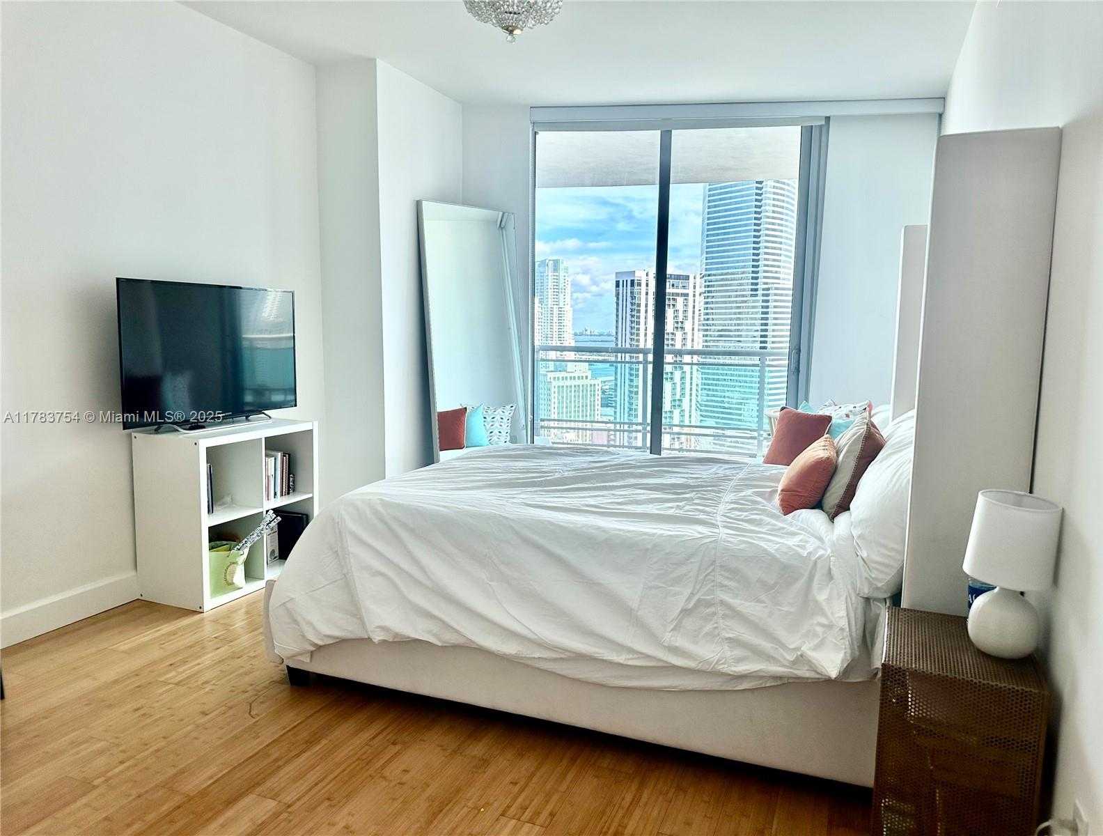 Small Image of 350 SOUTH MIAMI AVE #3501, Miami Number 11