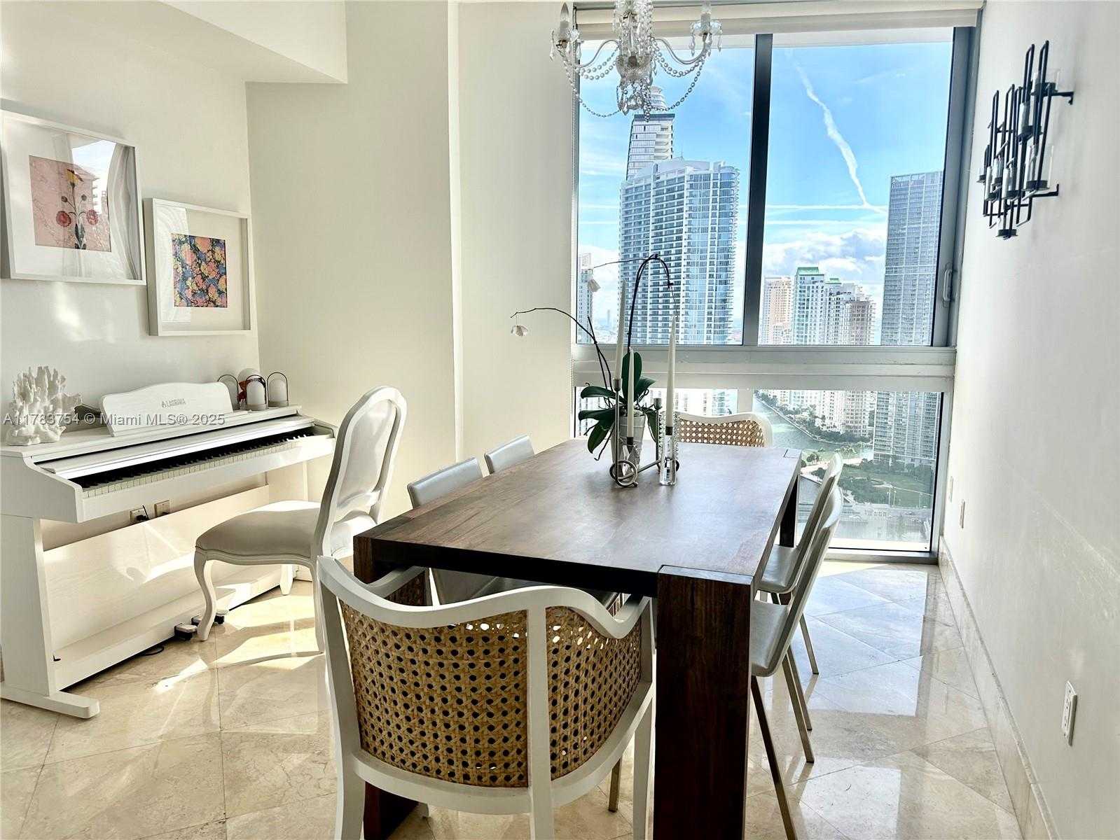 Small Image of 350 SOUTH MIAMI AVE #3501, Miami Number 6