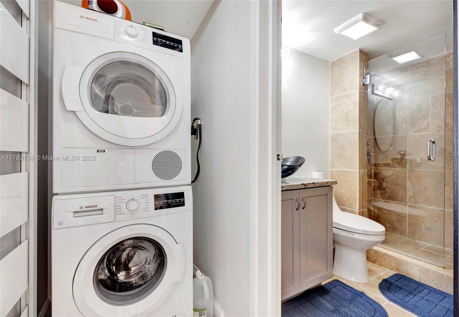 Small Image of 2401 COLLINS AVE #1411, Miami Beach Number 26