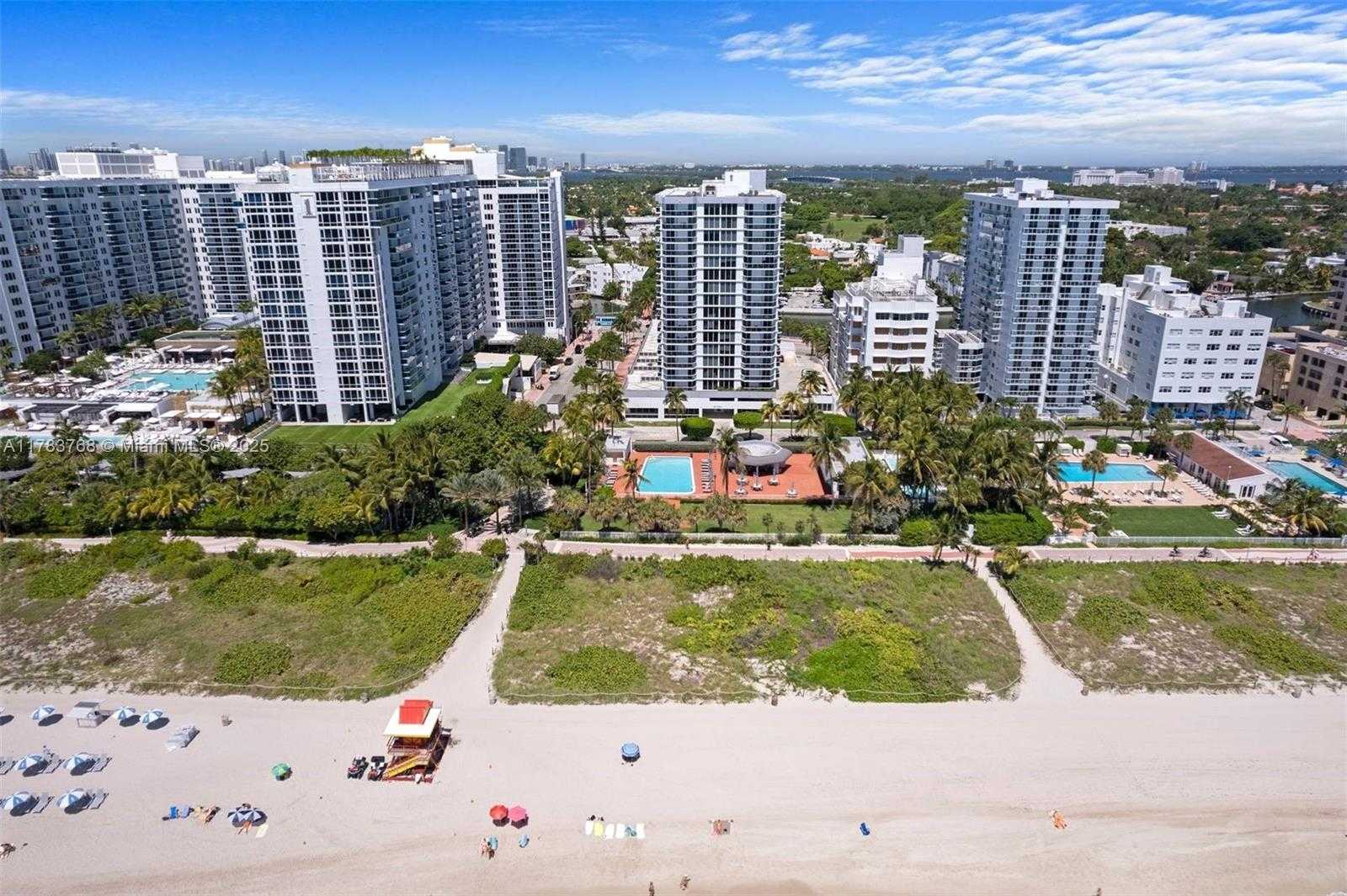 Small Image of 2401 COLLINS AVE #1411, Miami Beach Number 30