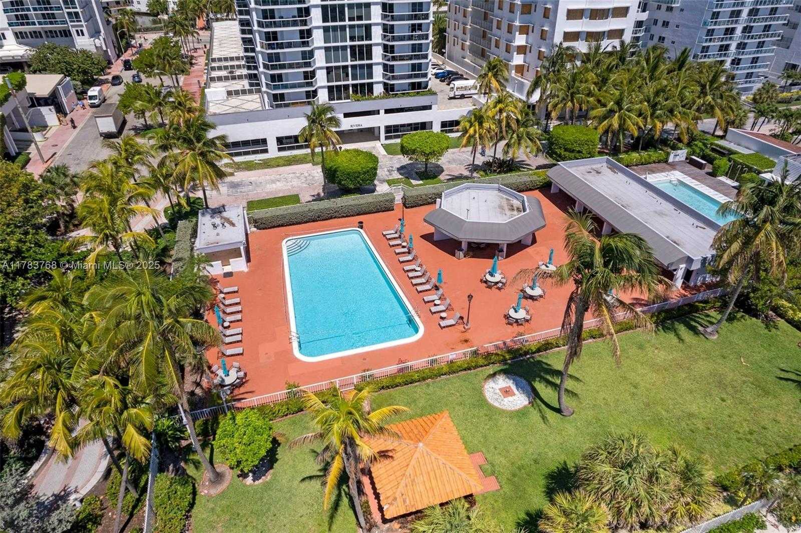 Small Image of 2401 COLLINS AVE #1411, Miami Beach Number 32