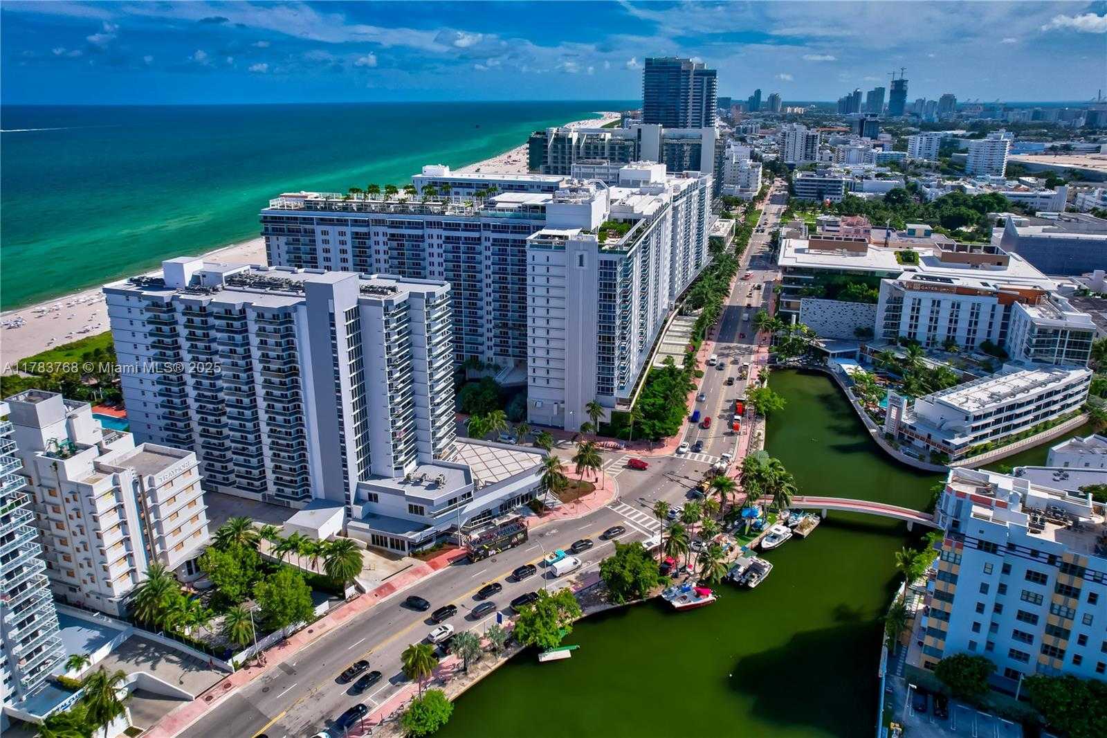 Small Image of 2401 COLLINS AVE #1411, Miami Beach Number 42