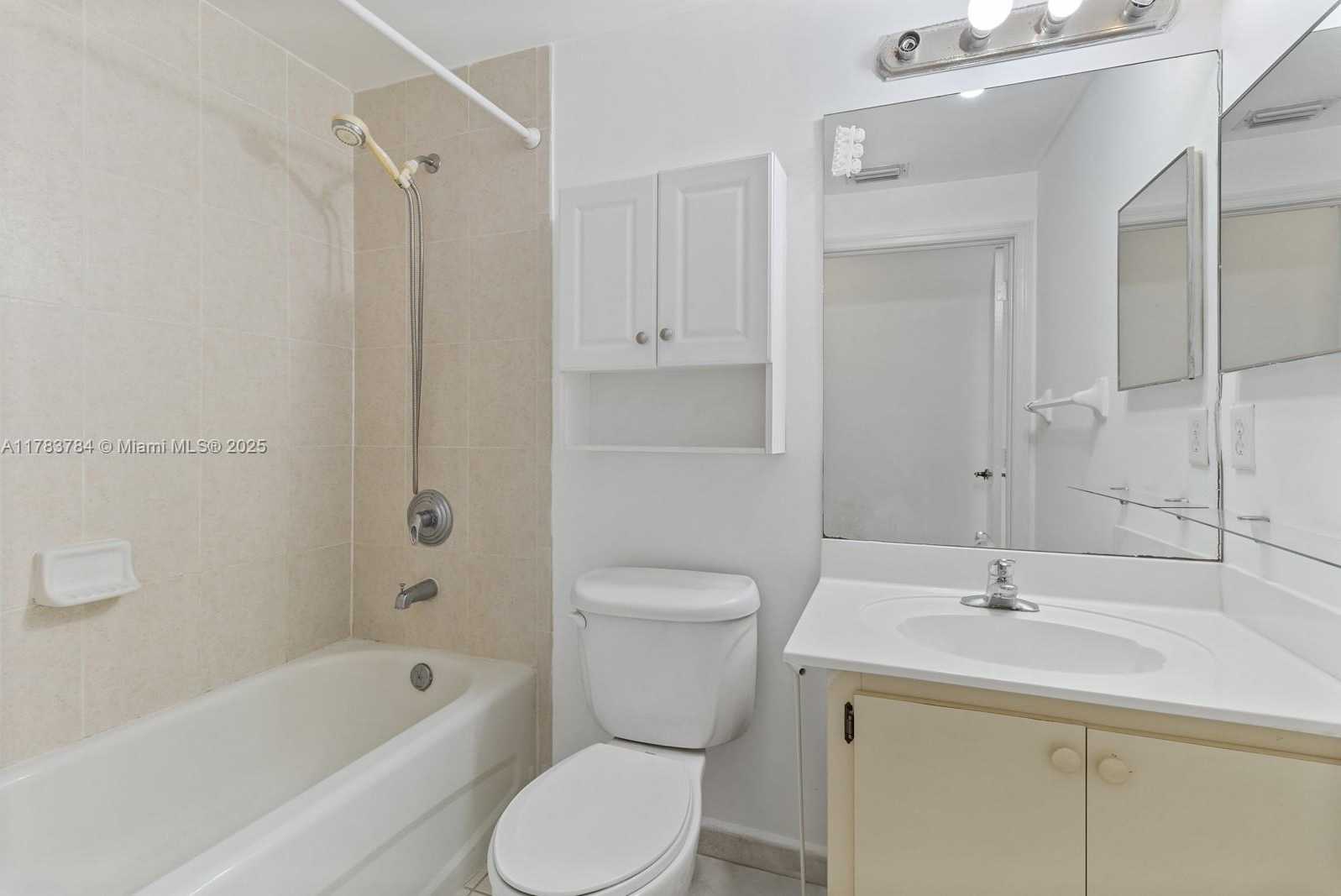 Small Image of 7360 NORTH WEST 114TH AVE #207, Doral Number 13