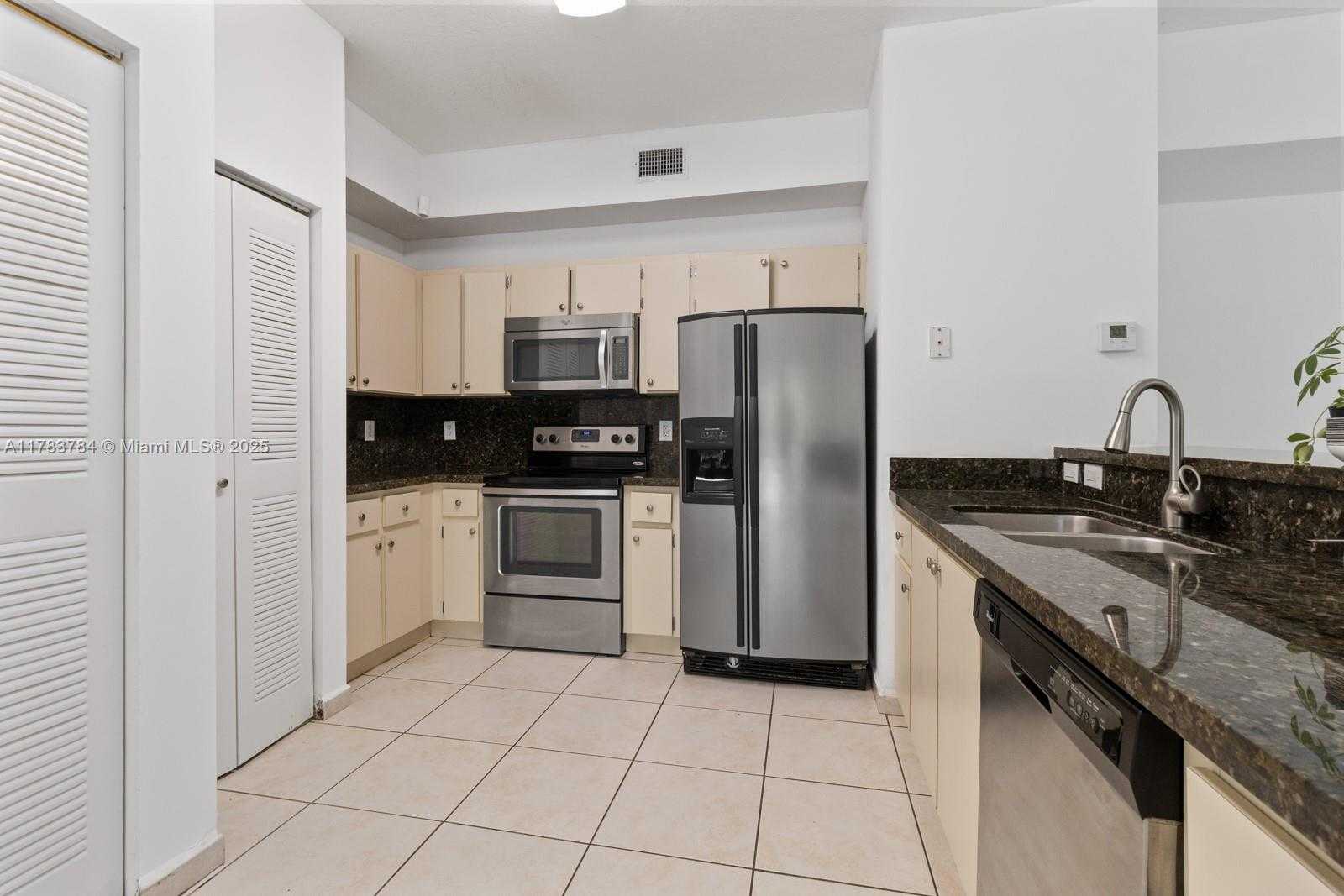 Small Image of 7360 NORTH WEST 114TH AVE #207, Doral Number 23