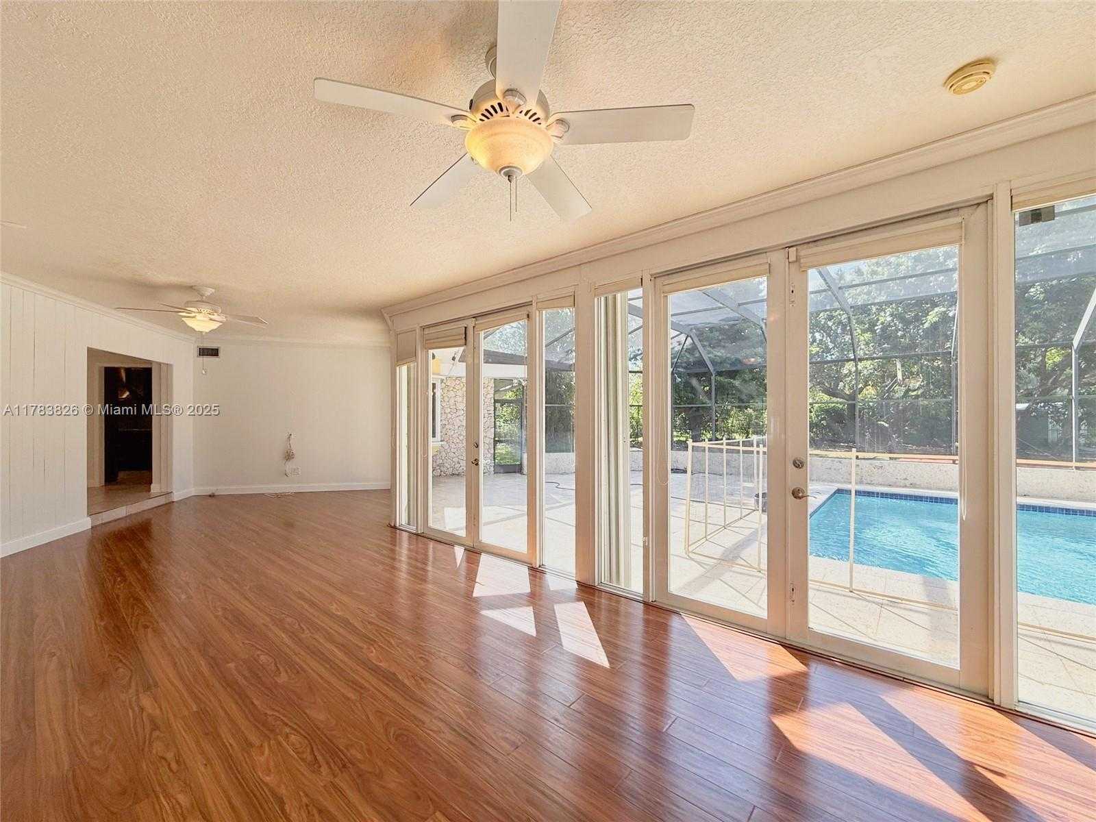Small Image of 6282 SOUTH WEST 133RD ST #., Pinecrest Number 22