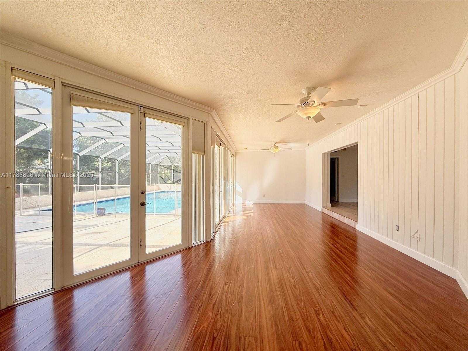 Small Image of 6282 SOUTH WEST 133RD ST #., Pinecrest Number 23